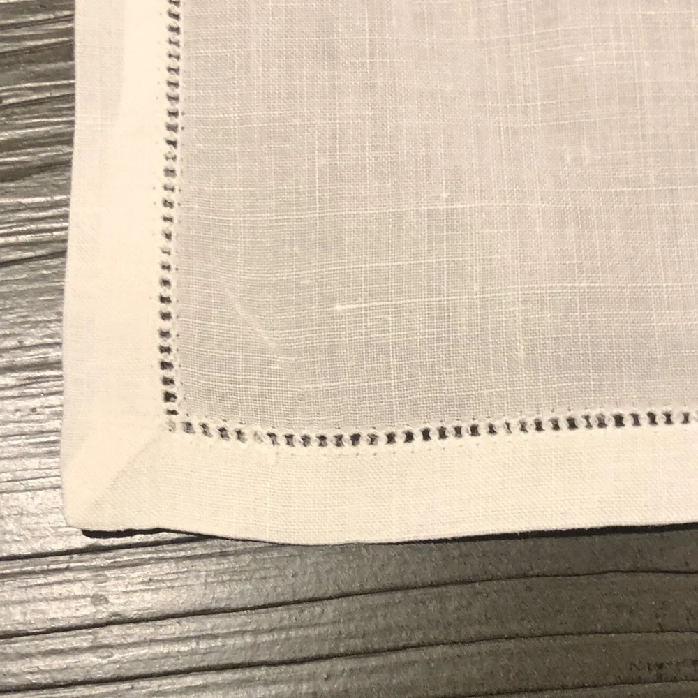 Classic White Linen Dinner Napkins - Set of 13